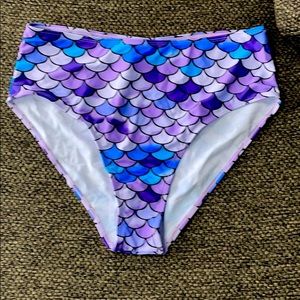 High waisted bathing suit bottoms. NWOT Mermaid